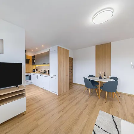 Tower Orchid & Amber