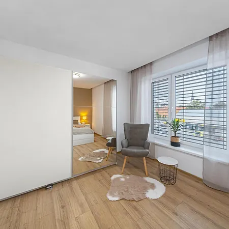 Tower Orchid & Amber *