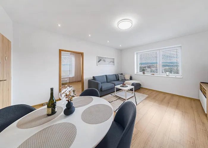 Tower Orchid & Amber Lejlighed