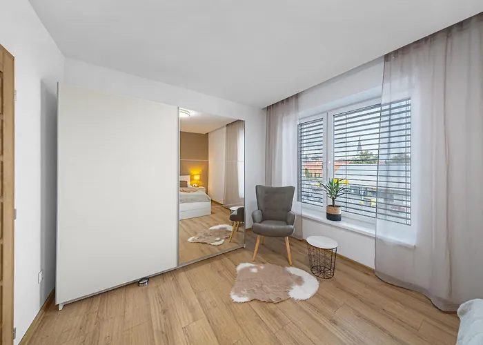 Tower Orchid & Amber *